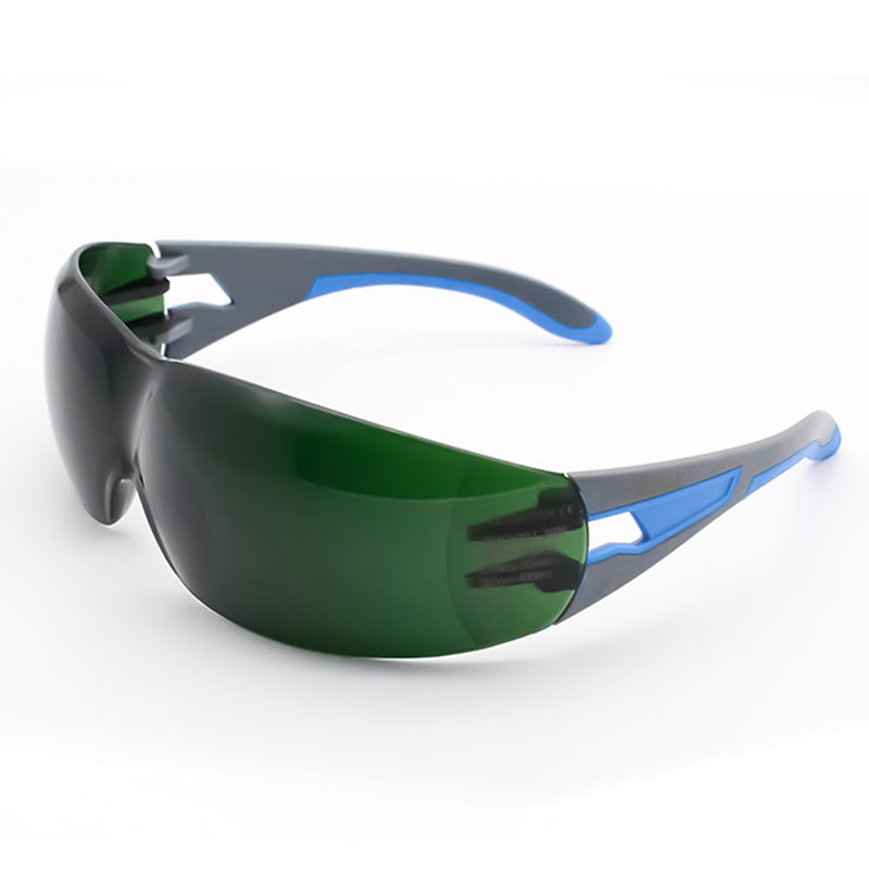 safety goggles for science lab